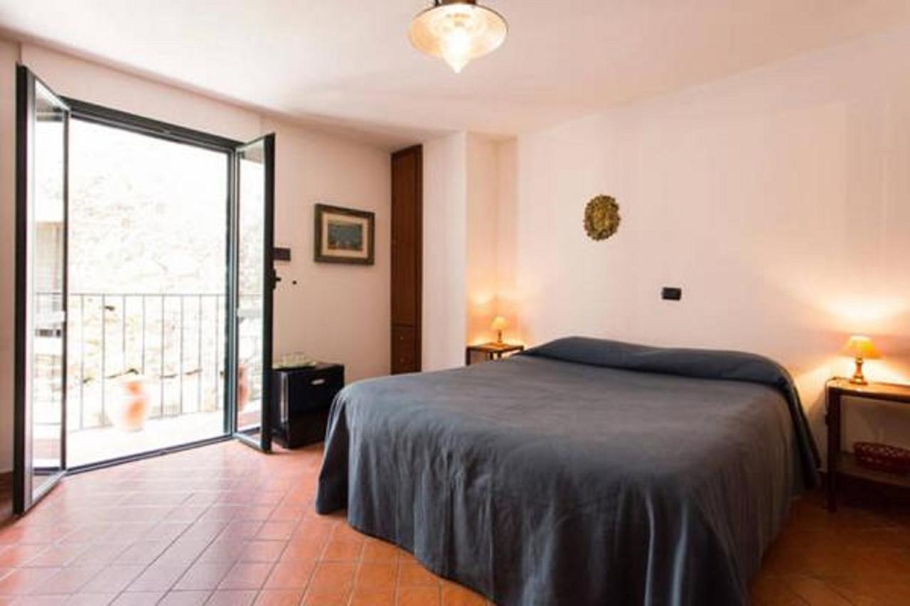 Bed and Breakfast Le Piccole Grotte Шилла Екстер'єр фото