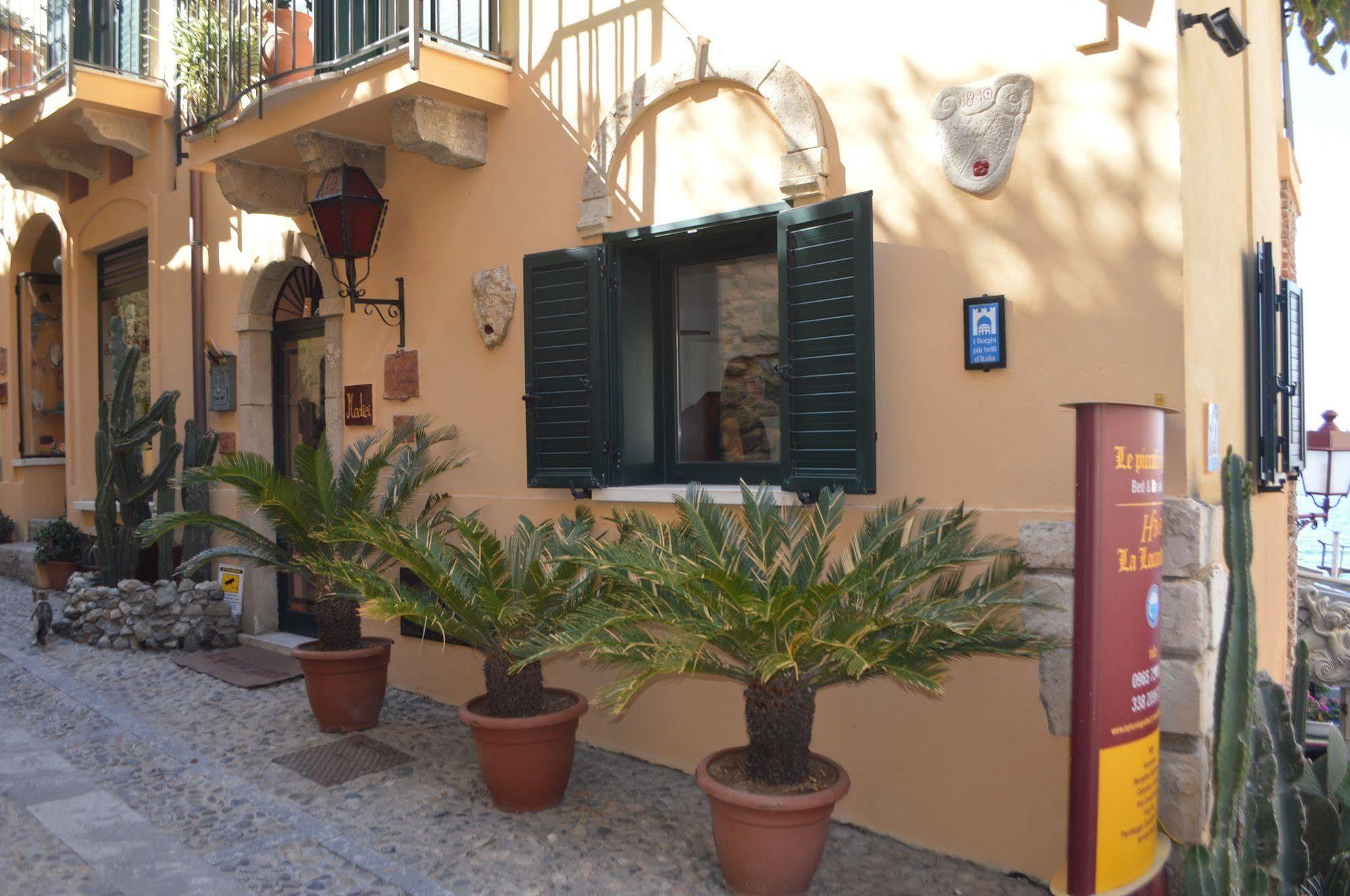 Bed and Breakfast Le Piccole Grotte Шилла Екстер'єр фото